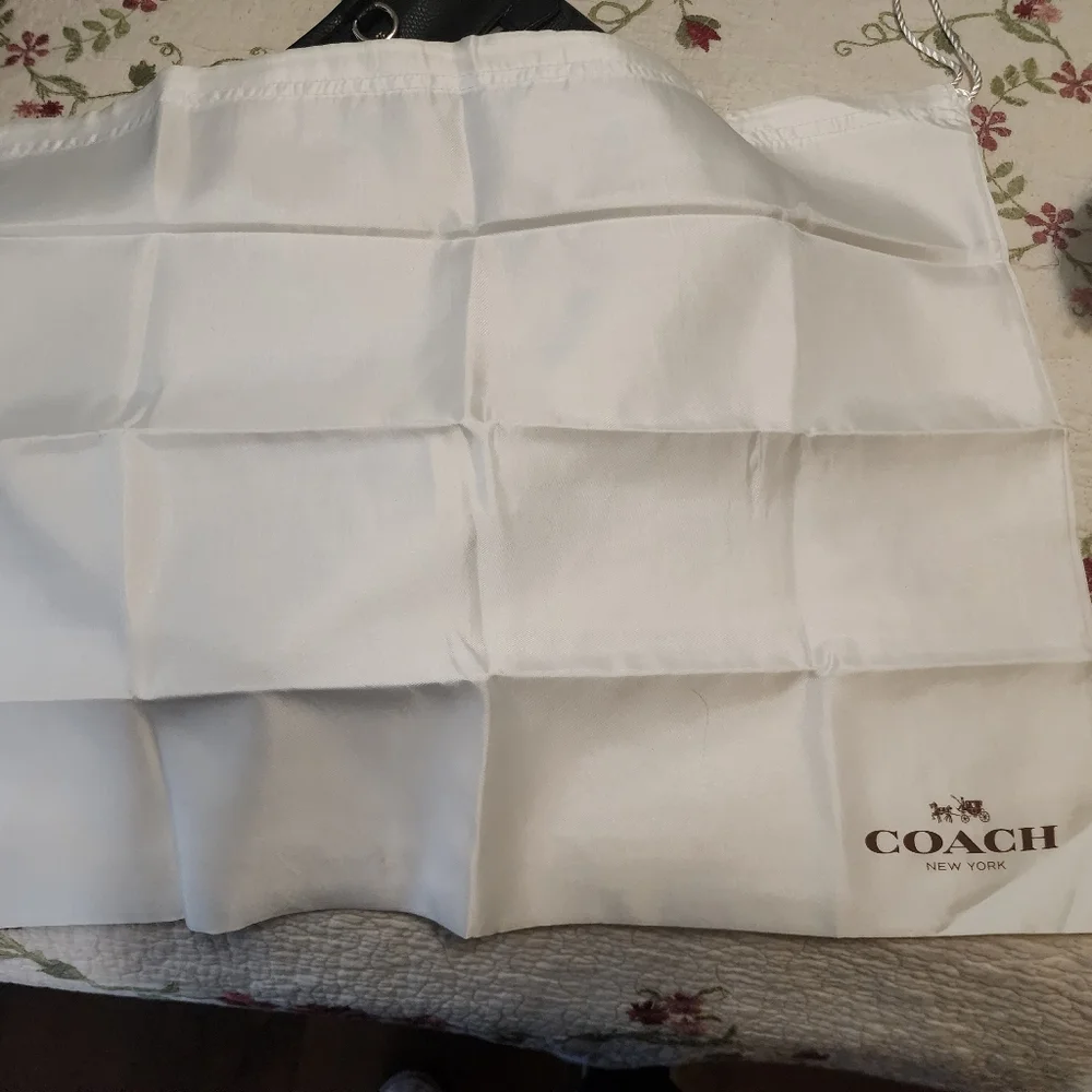 Coach bag NWOT - Picture 5 of 8